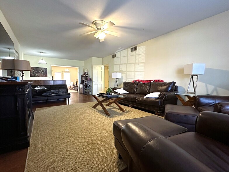 More Photos Of 350 S Pope St, Athens Multifamily For Sale