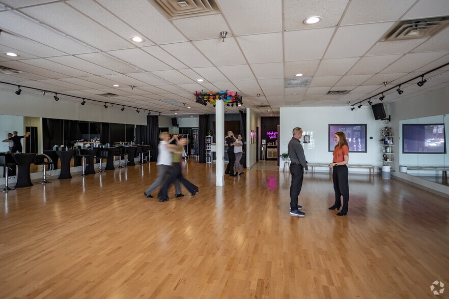 More Photos Of 30 Nathan Ln, Plymouth Storefront Retail Office For Sale