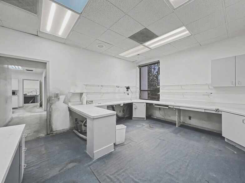 More Photos Of 3003 S Congress Ave, Lake Worth Medical For Sale