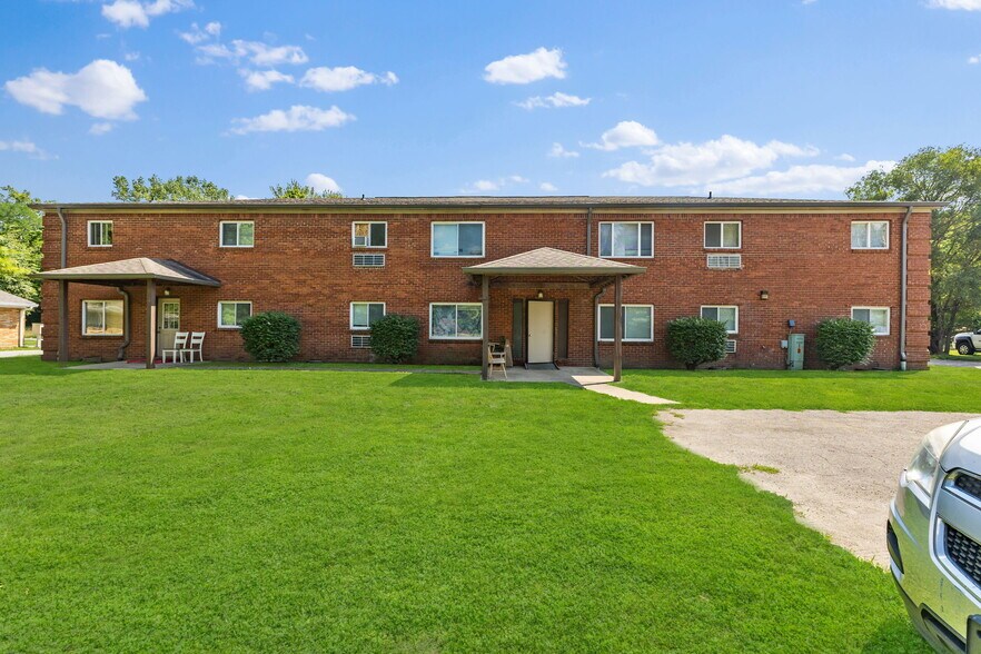 Primary Photo Of 2345 Perkins Ave, Indianapolis Multifamily For Sale