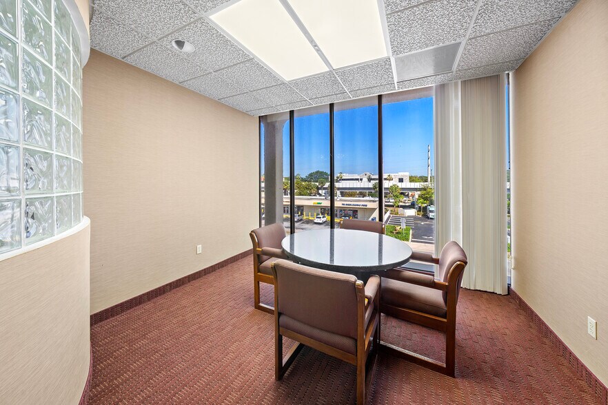 More Photos Of 420 S Dixie Hwy, Coral Gables Loft Creative Space For Sale