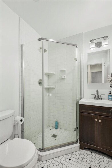 More Photos Of 628 Waverley St, Palo Alto Apartments For Sale