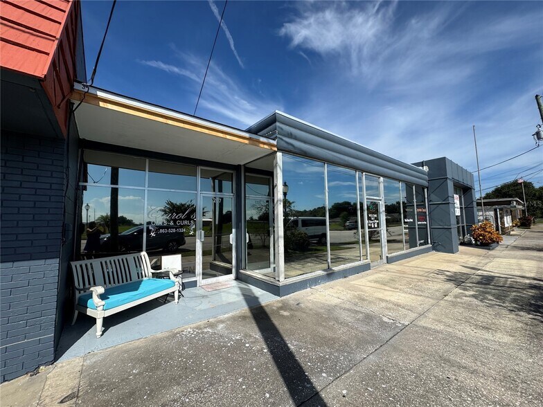 More Photos Of 207 N Scenic Hwy, Frostproof General Retail For Sale