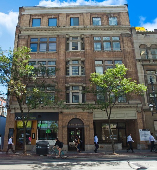 More Photos Of 95 King St E, Toronto Office For Lease