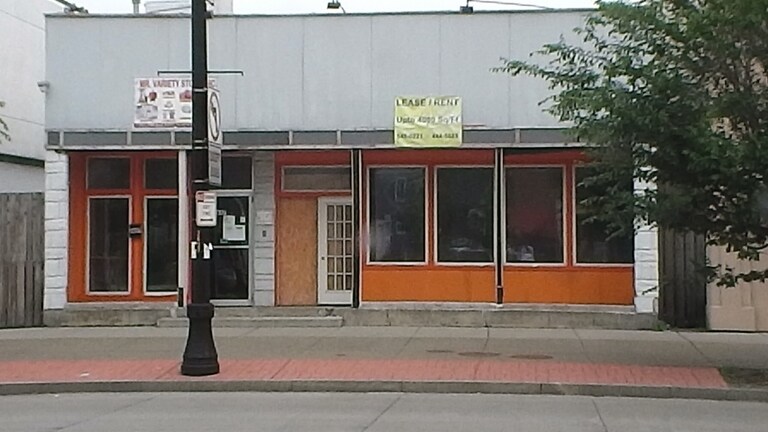 More Photos Of 2637 Main St, Buffalo Freestanding For Sale