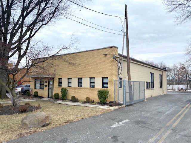 More Photos Of , Springfield Unknown For Sale