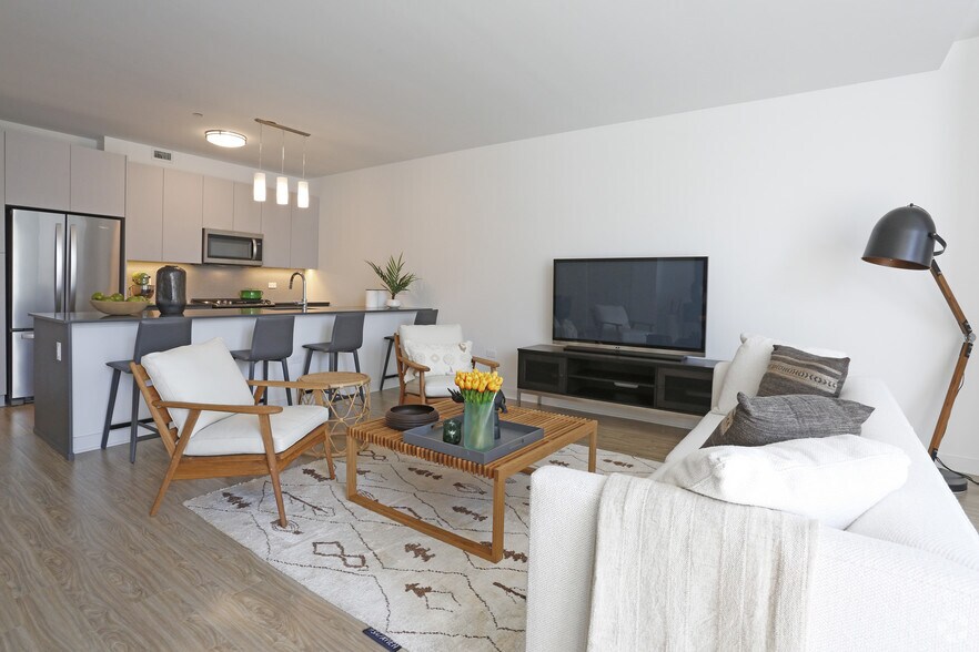 More Photos Of 720 S Wells St, Chicago Multifamily For Sale