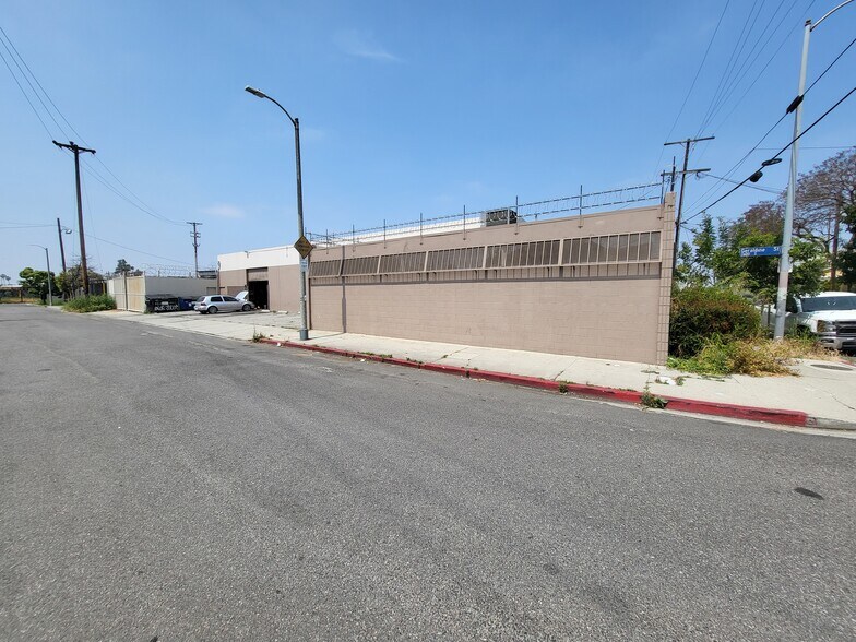More Photos Of 1520 E Adams Blvd, Los Angeles Warehouse For Sale