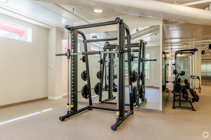 More Photos Of 5845 Arapahoe Ave, Boulder Apartments For Lease