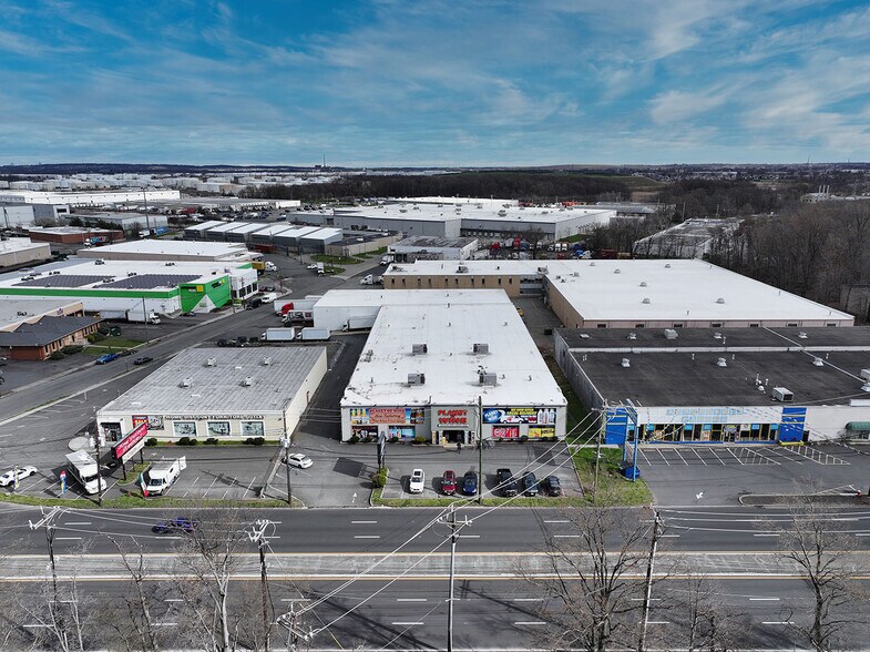 More Photos Of 1771 Route 1 N, Linden Warehouse For Lease