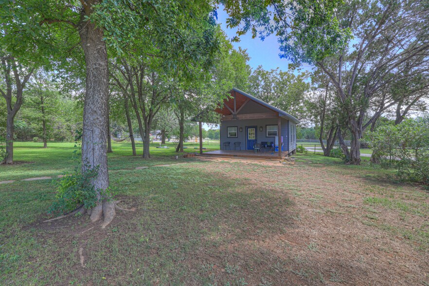 More Photos Of 14147 FM 306, Canyon Lake Trailer Camper Park For Sale