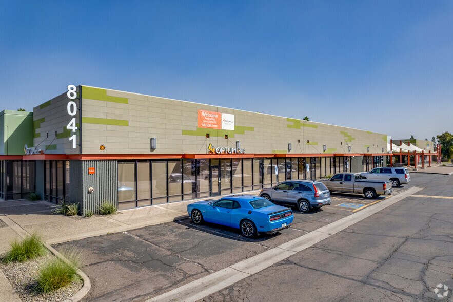 More Photos Of 8041 N Black Canyon Fwy, Phoenix Unknown For Lease