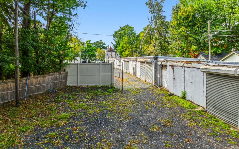 More Photos Of 197 Park St, East Orange Industrial For Sale