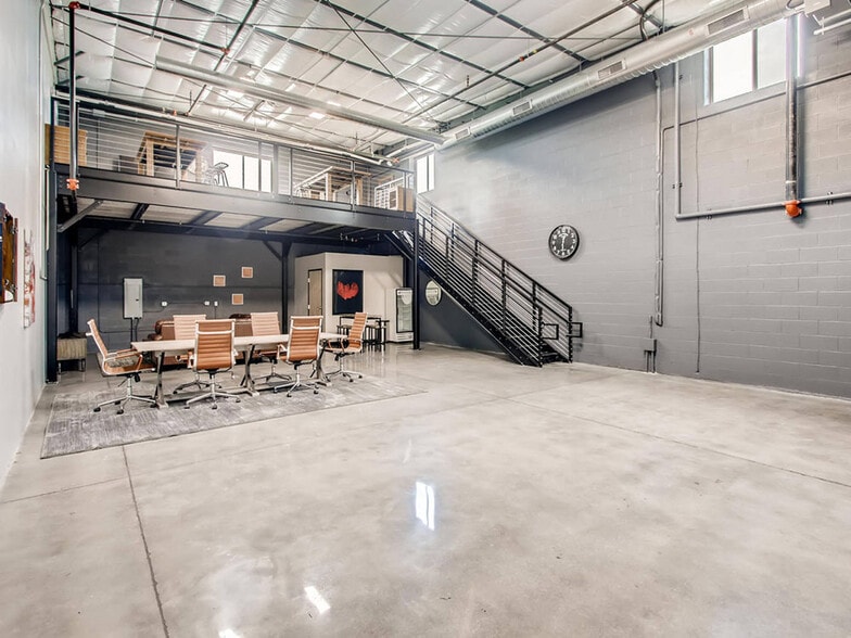 More Photos Of 1435 FM 1463 Rd, Katy Showroom For Sale