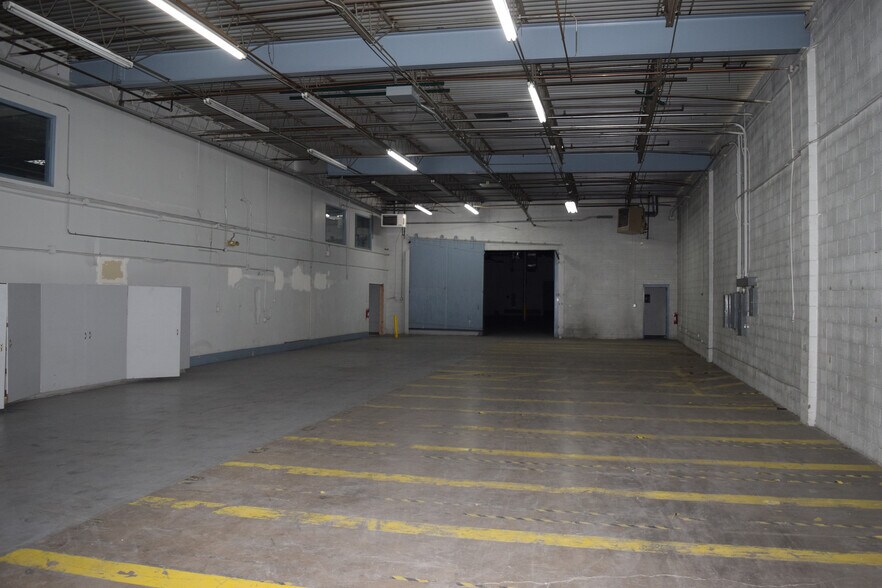 More Photos Of 4900 E 41st Ave, Denver Warehouse For Lease