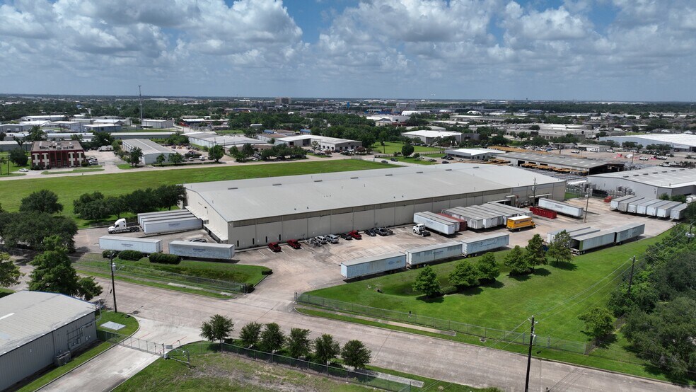 Primary Photo Of 5808 Berry Brook Dr, Houston Warehouse For Sale