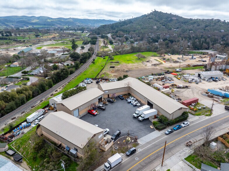 More Photos Of 5145 Traffic Way, Atascadero Warehouse For Sale