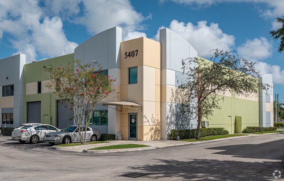 Primary Photo Of 5401 N Haverhill Rd, West Palm Beach Warehouse For Sale