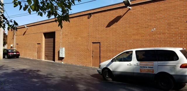 More Photos Of 870 Sheridan Rd, Highwood Storefront Retail Office For Sale