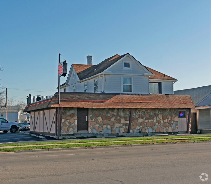 More Photos Of 3108 N Dixie Dr, Dayton Restaurant For Sale