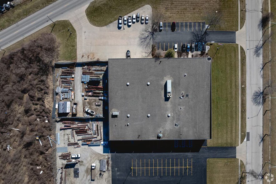 More Photos Of 1333 Matzinger Rd, Toledo Manufacturing For Sale