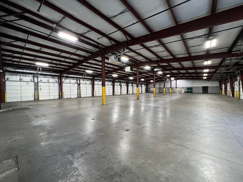 More Photos Of 38 Kripes Rd, East Granby Truck Terminal For Lease