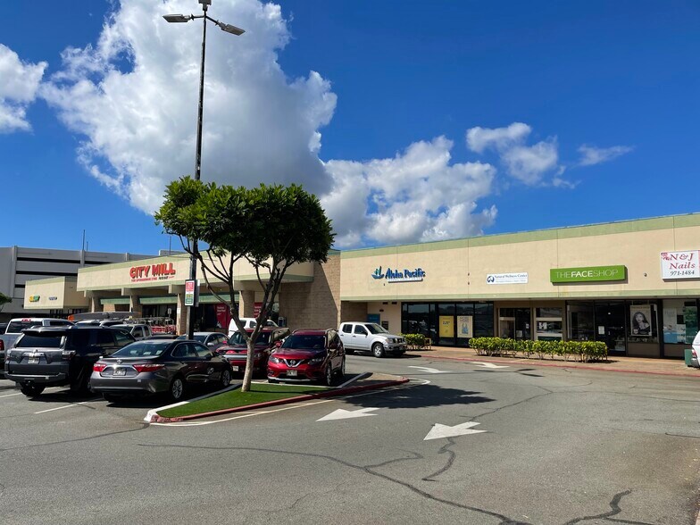 More Photos Of 98-1277 Kaahumanu St, Aiea Freestanding For Lease