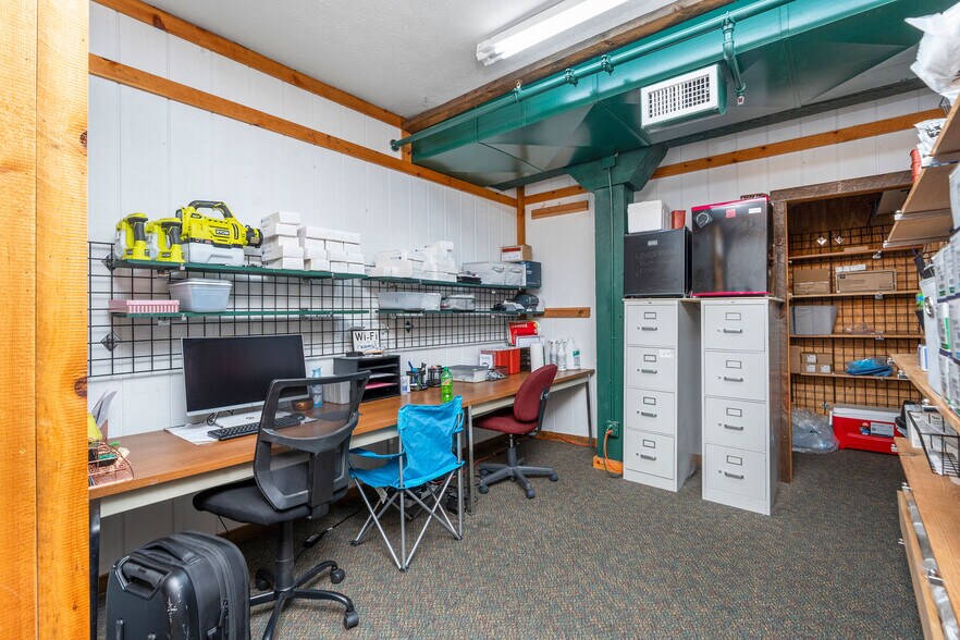 More Photos Of 50 Middlebrook Ave, Staunton Storefront For Sale