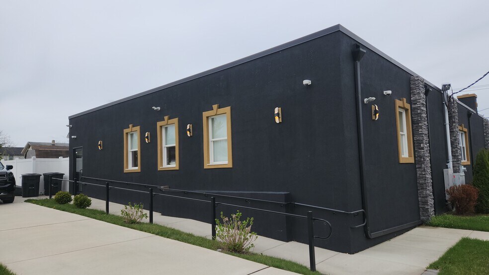 More Photos Of 634 N Main St, Pleasantville Daycare Center For Sale