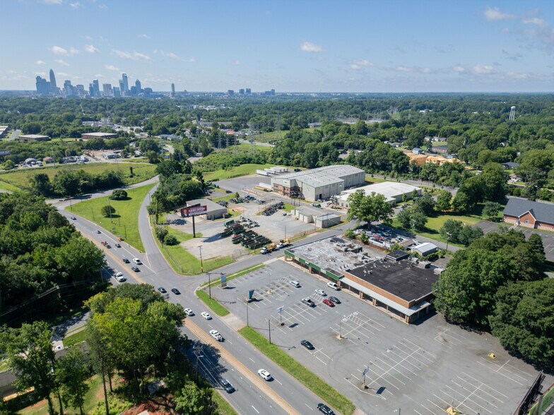 More Photos Of 3401 Brookshire Blvd, Charlotte Unknown For Lease