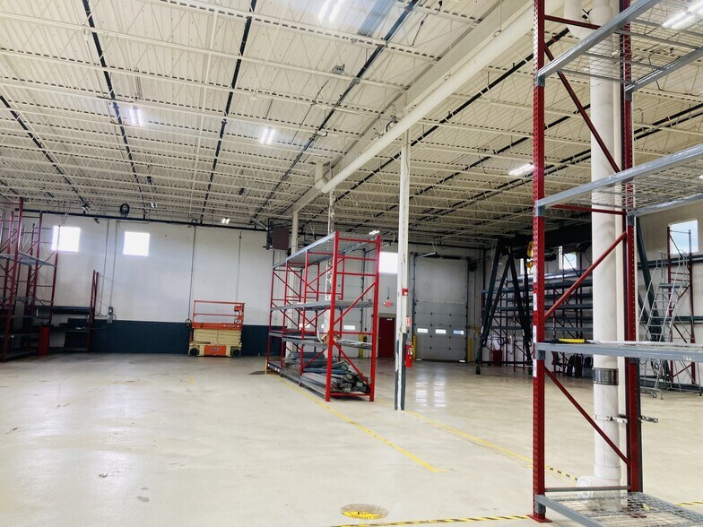 More Photos Of 26200 S Whiting Way, Monee Warehouse For Lease