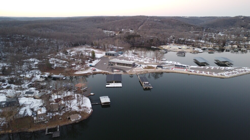 More Photos Of 27 Lighthouse Marina Rd, Sunrise Beach General Retail For Sale
