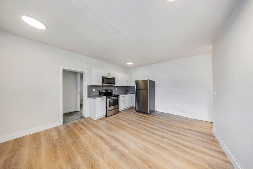 More Photos Of 1648 NW 33rd St, Miami Apartments For Sale