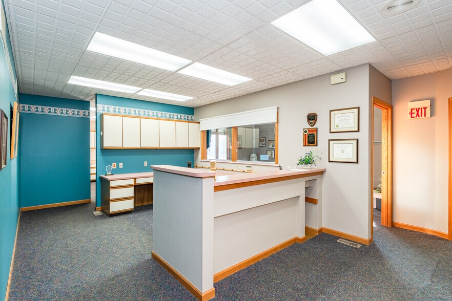 More Photos Of 1752 W High St, Piqua Medical For Sale