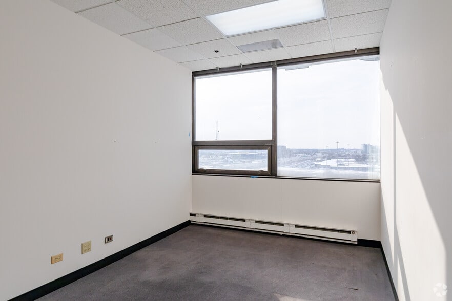 Photo of 10th Floor Ste 