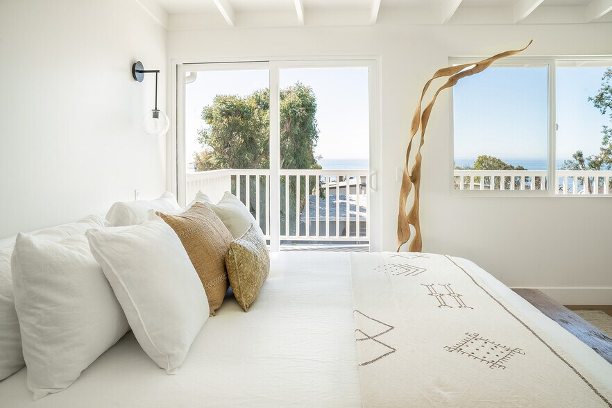 More Photos Of 31254 Bailard Rd, Malibu Multifamily For Sale