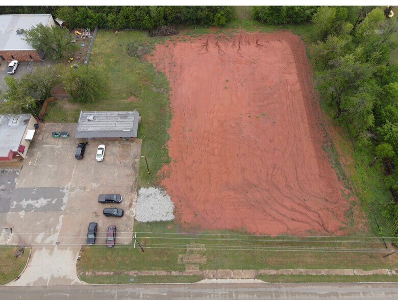 More Photos Of 1724 W State Highway 152, Mustang Land For Sale