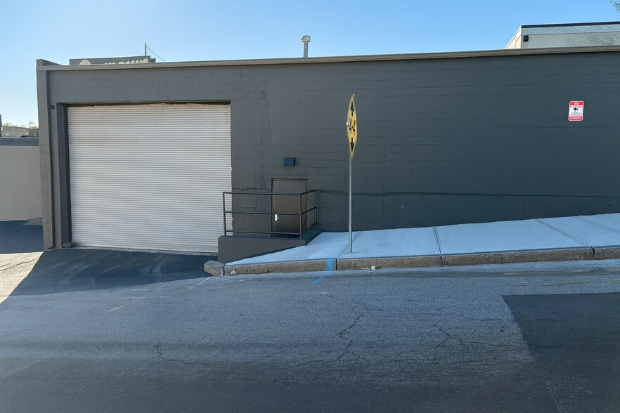 More Photos Of 162 O'Connell St, Providence Warehouse For Lease