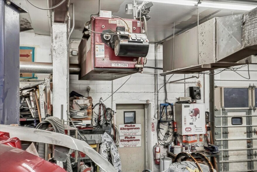 More Photos Of 3 Marlorville Rd, Wappingers Falls Auto Repair For Sale