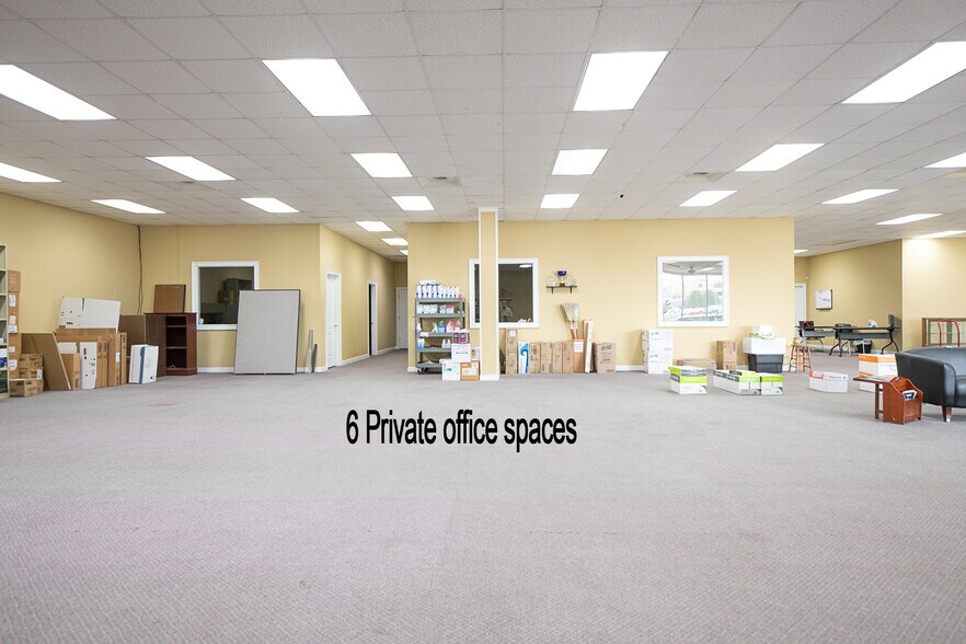 More Photos Of 1503 E Shotwell St, Bainbridge Storefront Retail Office For Sale