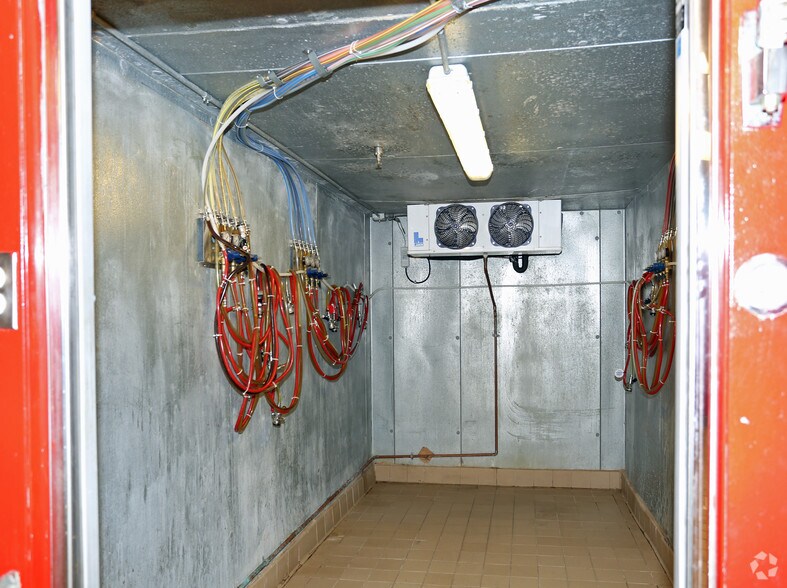 More Photos Of 1600 E 8th Ave, Tampa Storefront For Lease