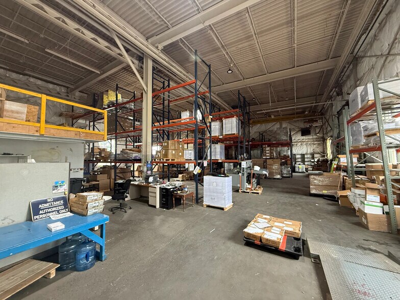 More Photos Of 2 N Westwood Ave, Toledo Manufacturing For Sale