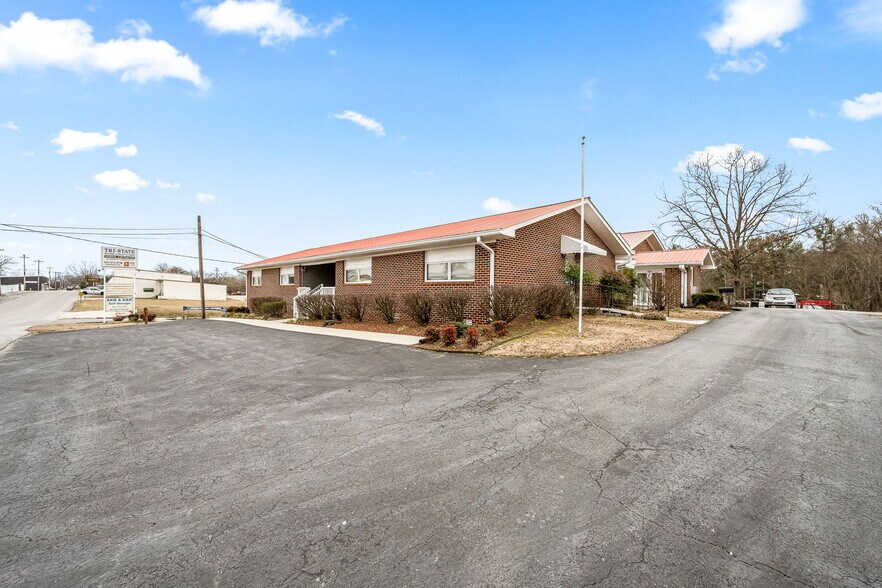 More Photos Of 345 Garfield St, McMinnville Assisted Living For Sale