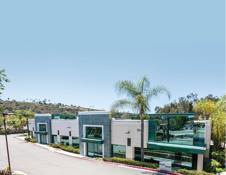 More Photos Of 1945 Avenida Del Oro, Oceanside Light Manufacturing For Lease