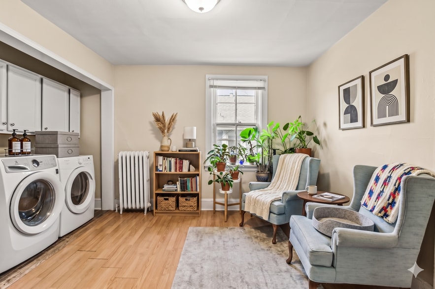 More Photos Of 120-126 N Franklin St, Madison Apartments For Sale