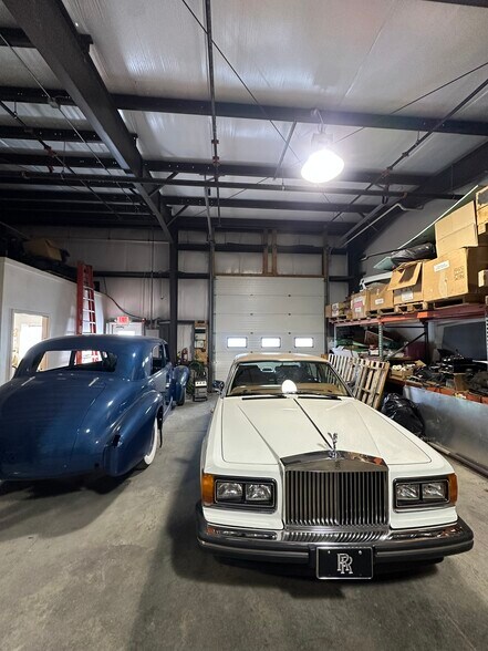 More Photos Of 3 Southgate Rd, Scarborough Warehouse For Sale