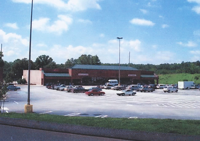 Primary Photo Of 204 Clarksville Sta, Clarkesville Unknown For Lease