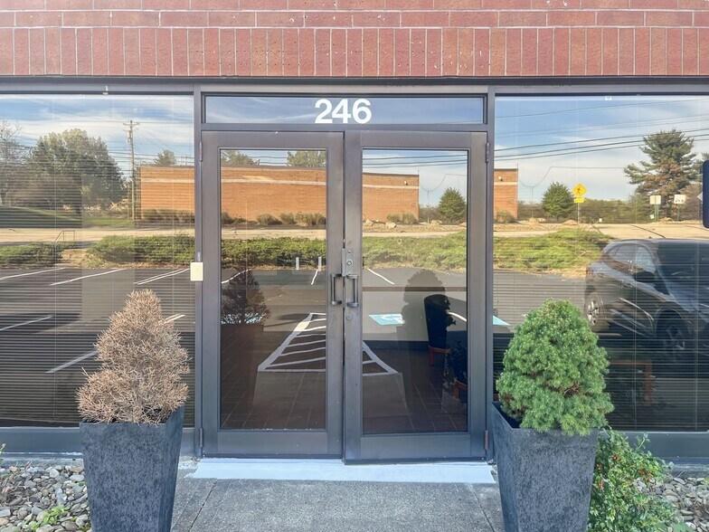 More Photos Of 230-246 Alpha Dr, Pittsburgh Coworking Space