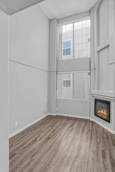 More Photos Of 6925 Kittyhawk Ave, Los Angeles Apartments For Sale