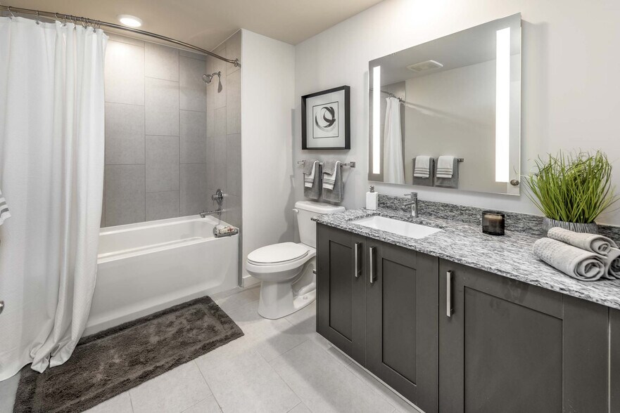 More Photos Of 855 Central Ave, Saint Petersburg Apartments For Lease